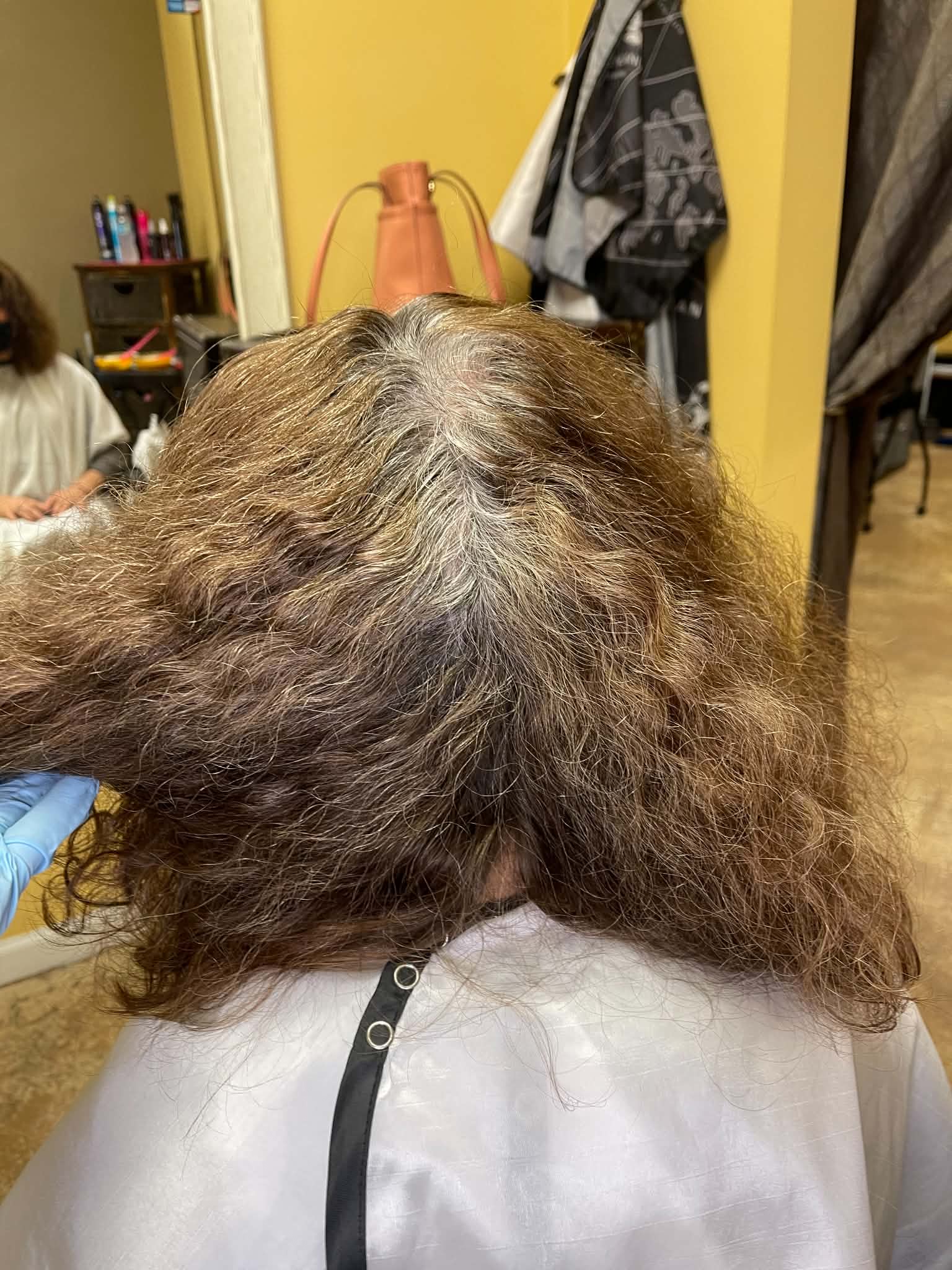Natural silver regrowth and dimensional brunette lengths